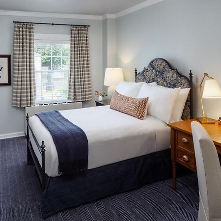 Colgate Inn Hamilton Ngoại thất bức ảnh