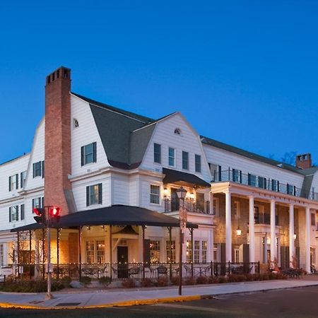 Colgate Inn Hamilton Ngoại thất bức ảnh