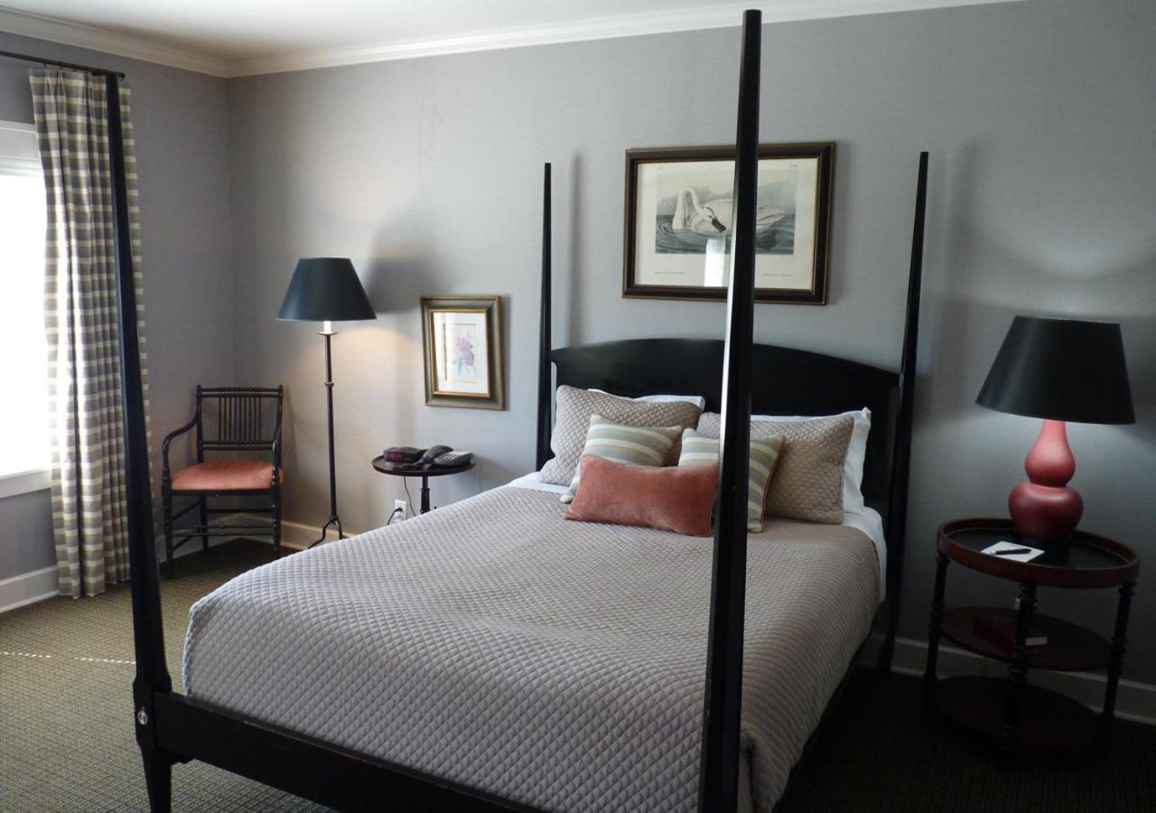 Colgate Inn Hamilton Ngoại thất bức ảnh